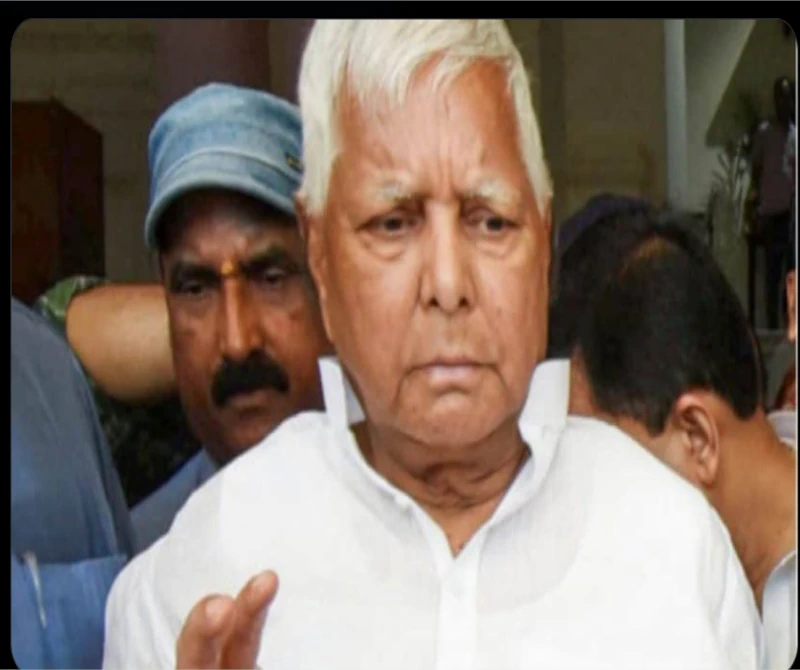 Lalu Prasad Yadav addressing RJD workers after re-election as party president